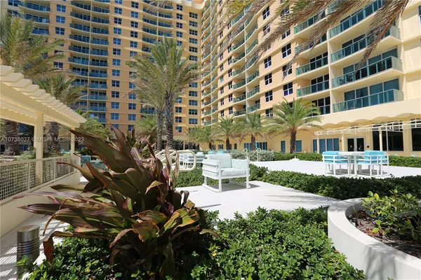 $3,450 | 2501 South Ocean Drive, Unit 1221, Hollywood, FL 33019