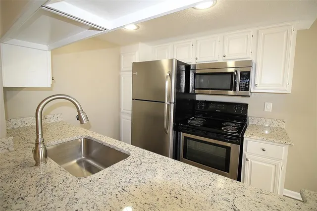 $1,250 | 4544 Chaha Road, Unit 205, Garland, TX 75043