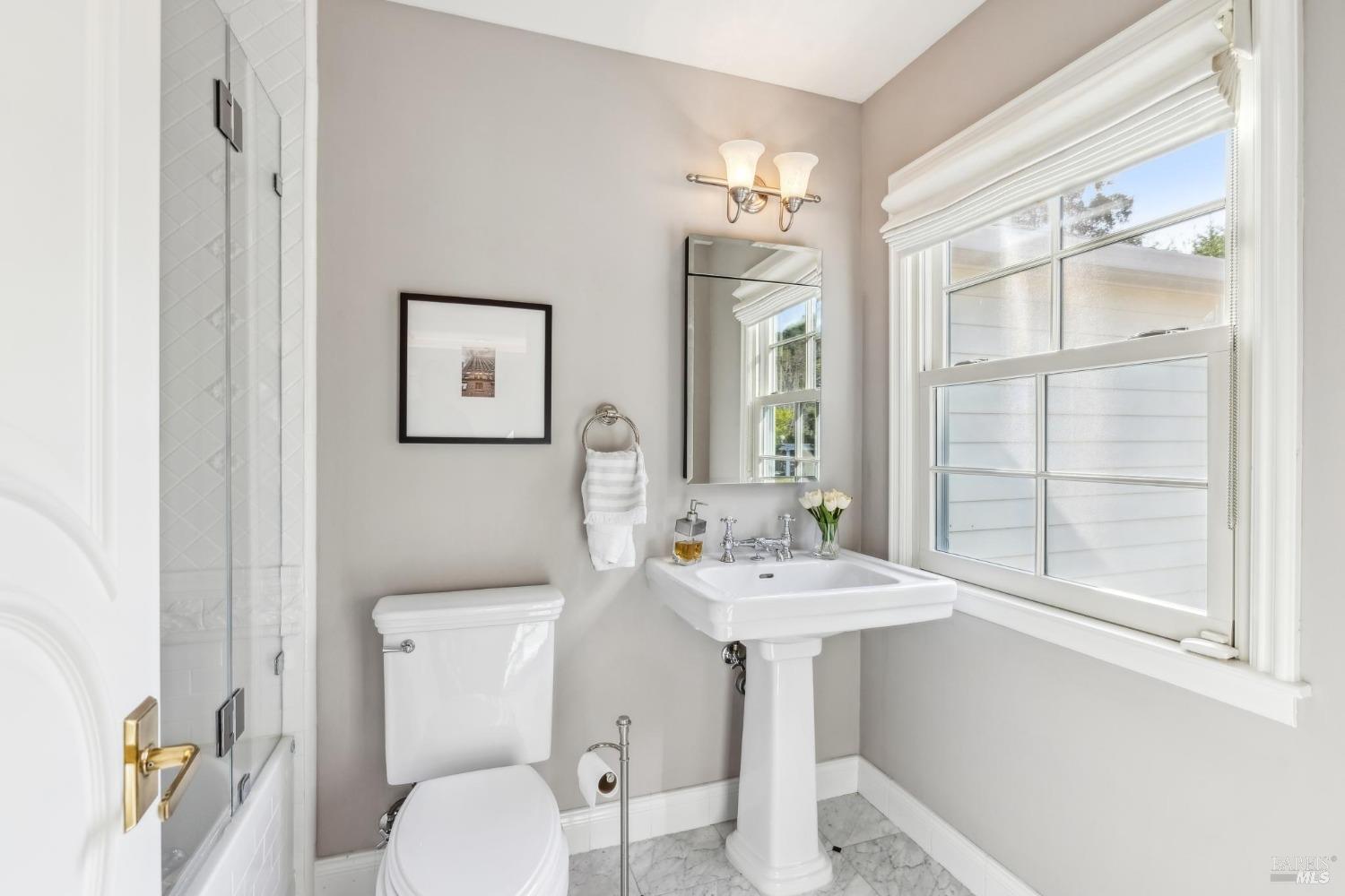110 Mountain View Avenue San Rafael, CA 94901 - Photo 18 of 83 Ensuite bathroom next to primary bedroom.