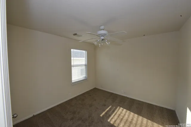 $1,995 | 15515 Robin Feather, San Antonio, TX 78255