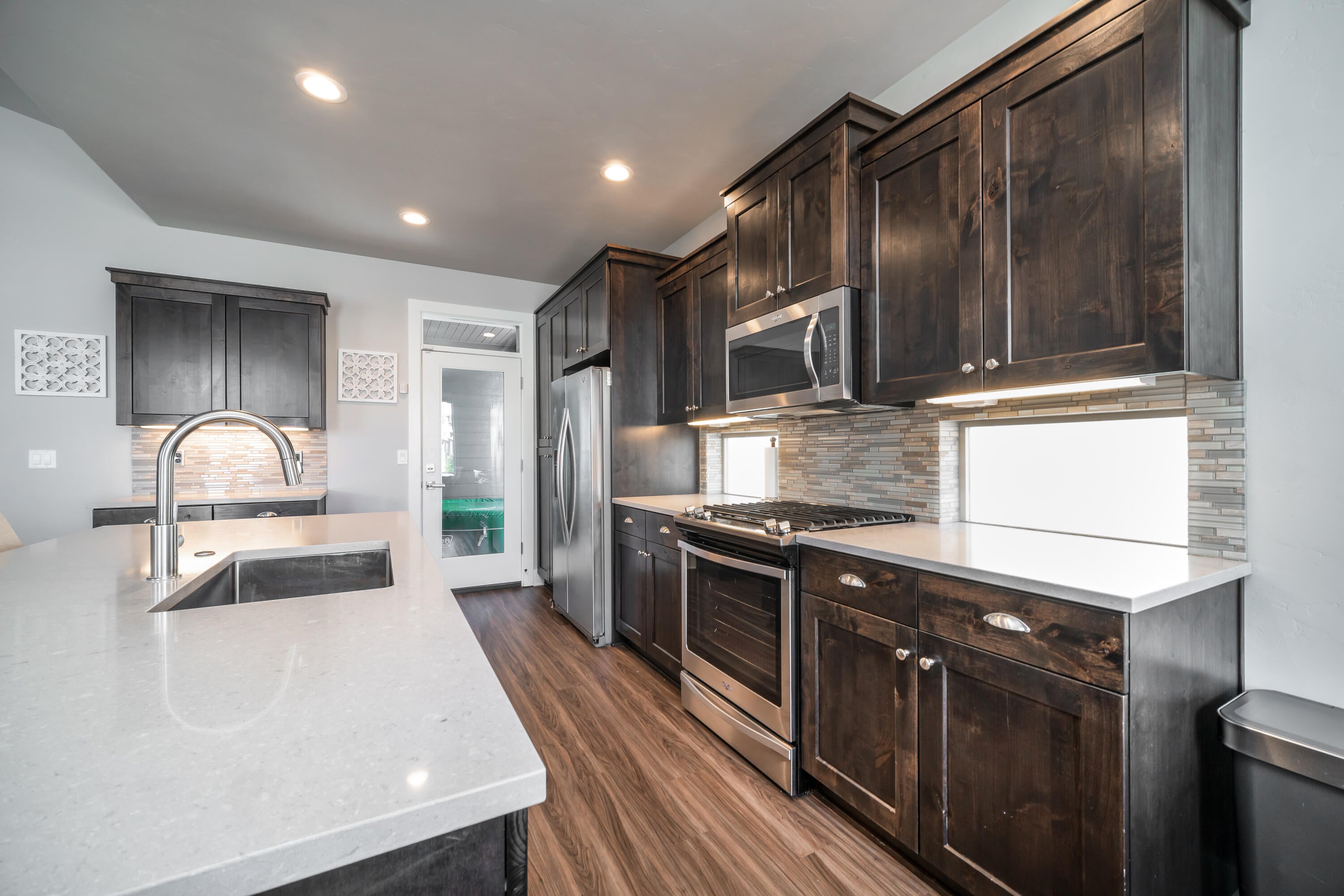 20929 Sotra Loop Bend, OR 97702 - Photo 6 of 28 RileyVisials-10