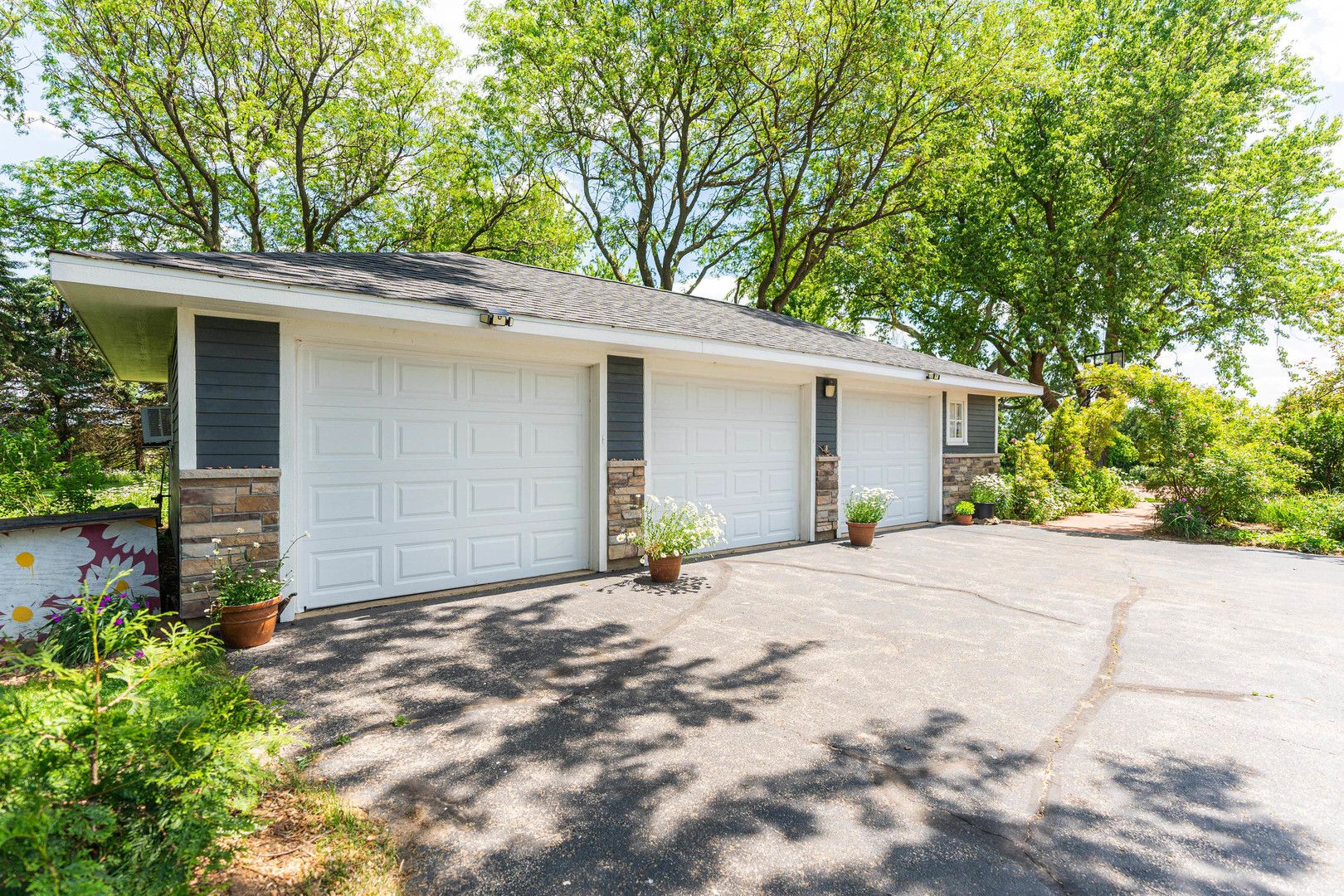 1N409 County Line Road Maple Park, IL 60151 - Photo 4 of 125 a view of a house with a outdoor space