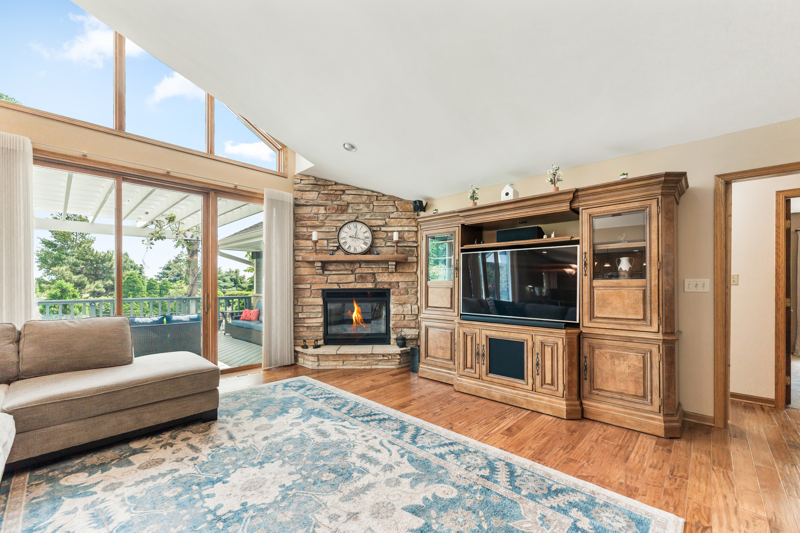 1N409 County Line Road Maple Park, IL 60151 - Photo 5 of 125