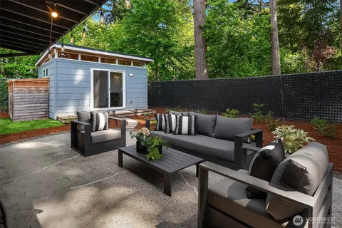 $1,245,000 | 15634 Southeast 8th Street, Bellevue, WA 98008