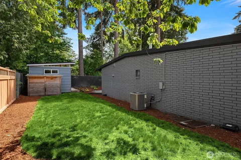 $1,245,000 | 15634 Southeast 8th Street, Bellevue, WA 98008