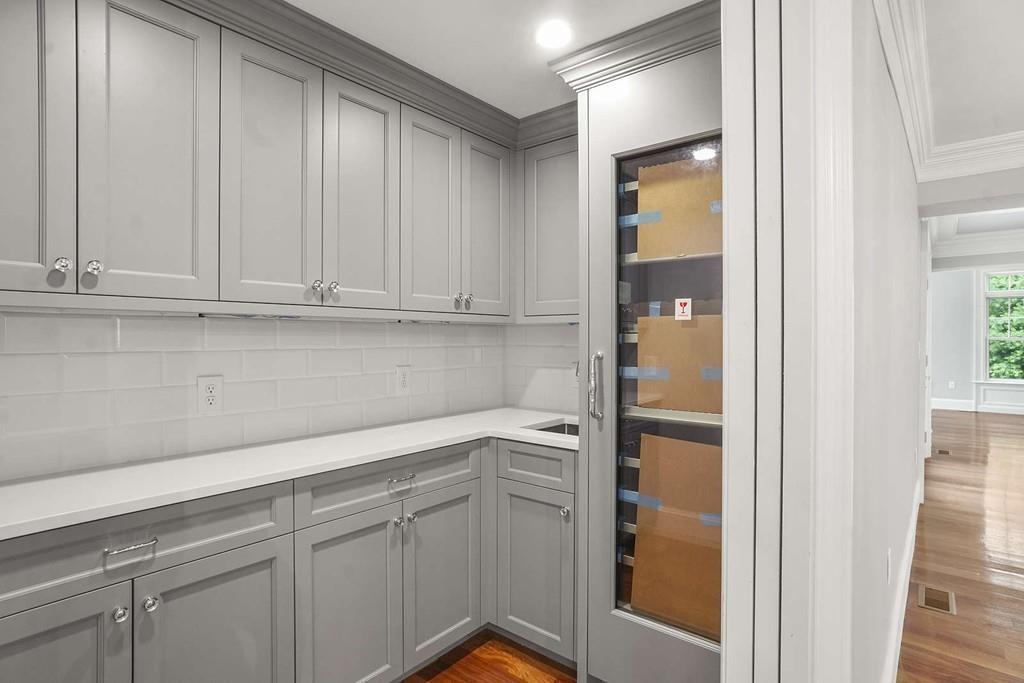 14 Garrison Road Hingham, MA 02043 - Photo 12 of 42 Gallery Image 12