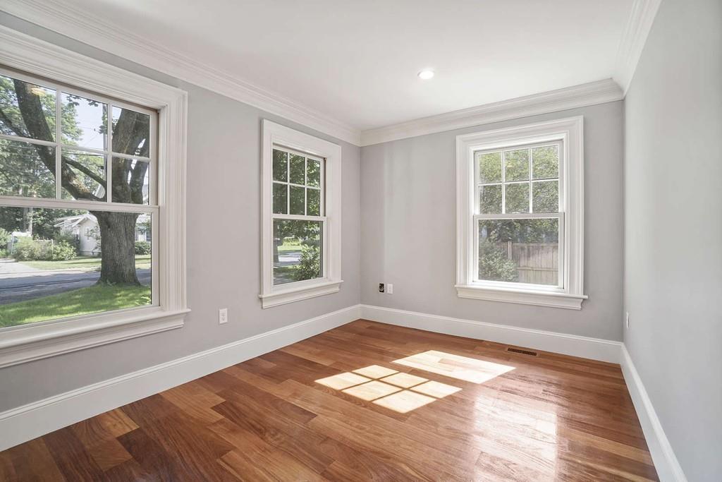 14 Garrison Road Hingham, MA 02043 - Photo 8 of 42 Gallery Image 8