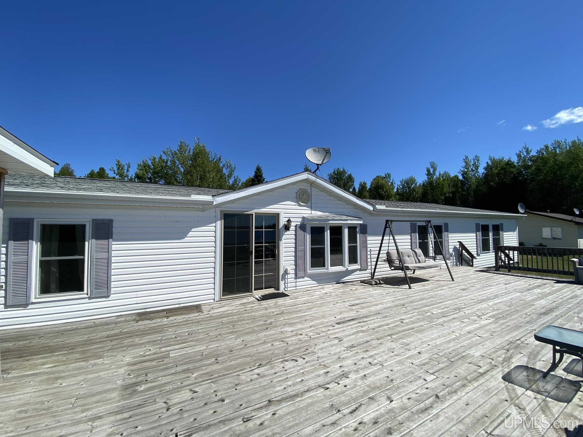 3319 North Gulliver Lake Road Gulliver, MI 49840 - Photo 30 of 62