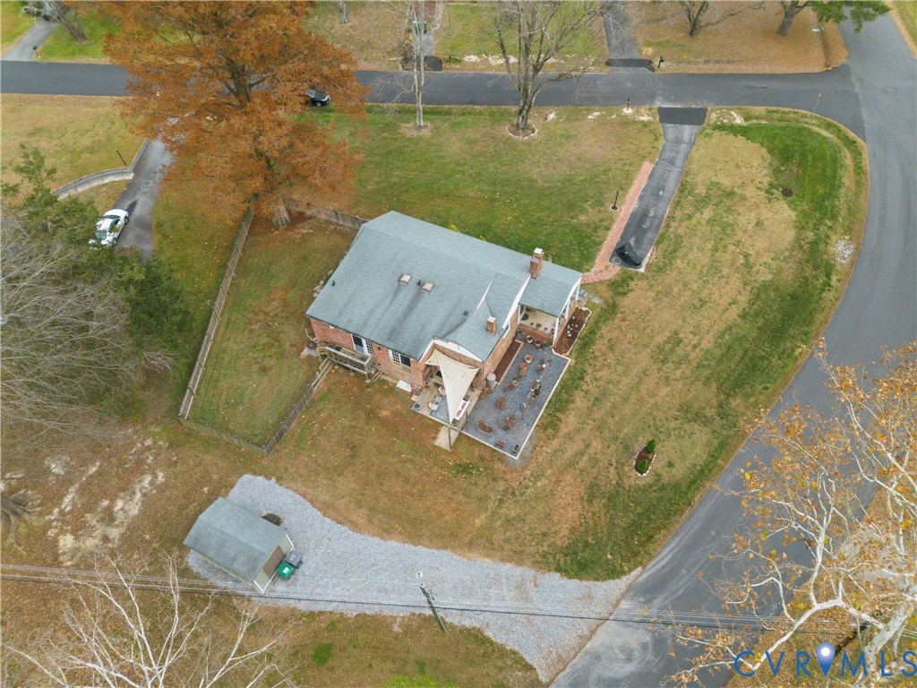 5800 West Rois Road Richmond, VA 23227 - Photo 31 of 32 an aerial view of a house with a yard