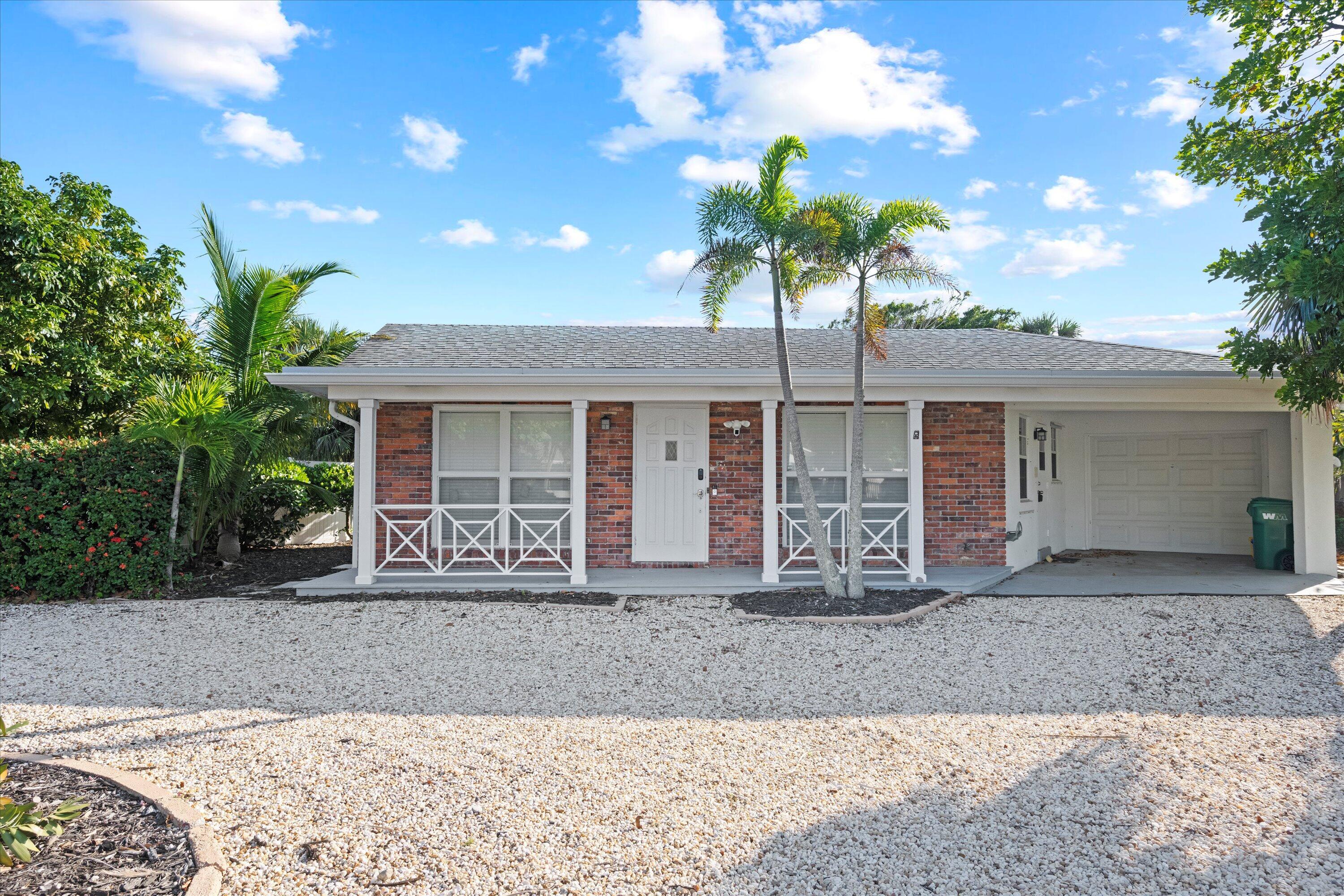 430 Neptune Road Juno Beach, FL 33408 - Photo 3 of 26 02-DSC_3848
