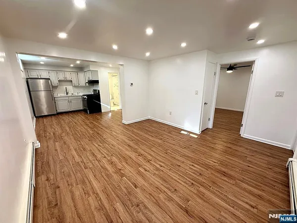 $1,850 | 174 Maple Street, Fairview, NJ 07022