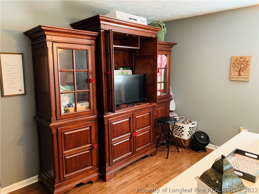 1000 Rowan Road Lumberton, NC 28358 - Photo 21 of 41 a living room with furniture
