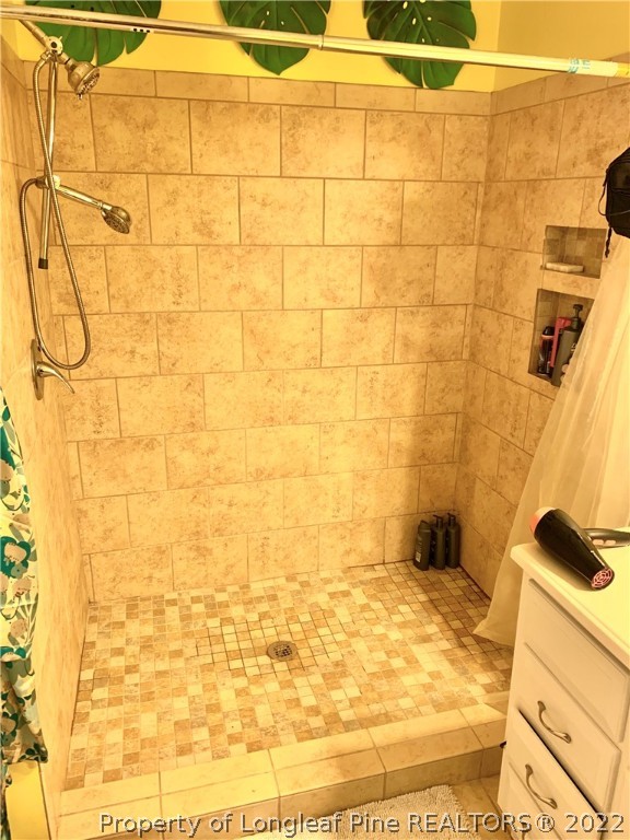 1000 Rowan Road Lumberton, NC 28358 - Photo 26 of 41 a bathroom with a shower