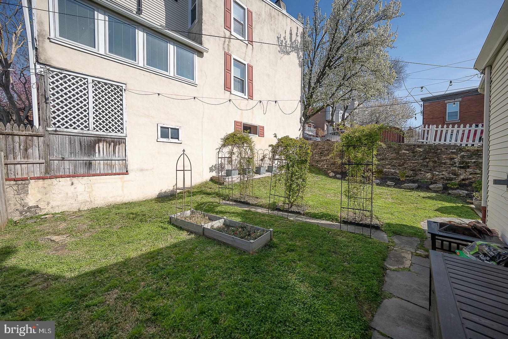 129 Sumac Street Philadelphia, PA 19128 - Photo 24 of 111 Back Yard