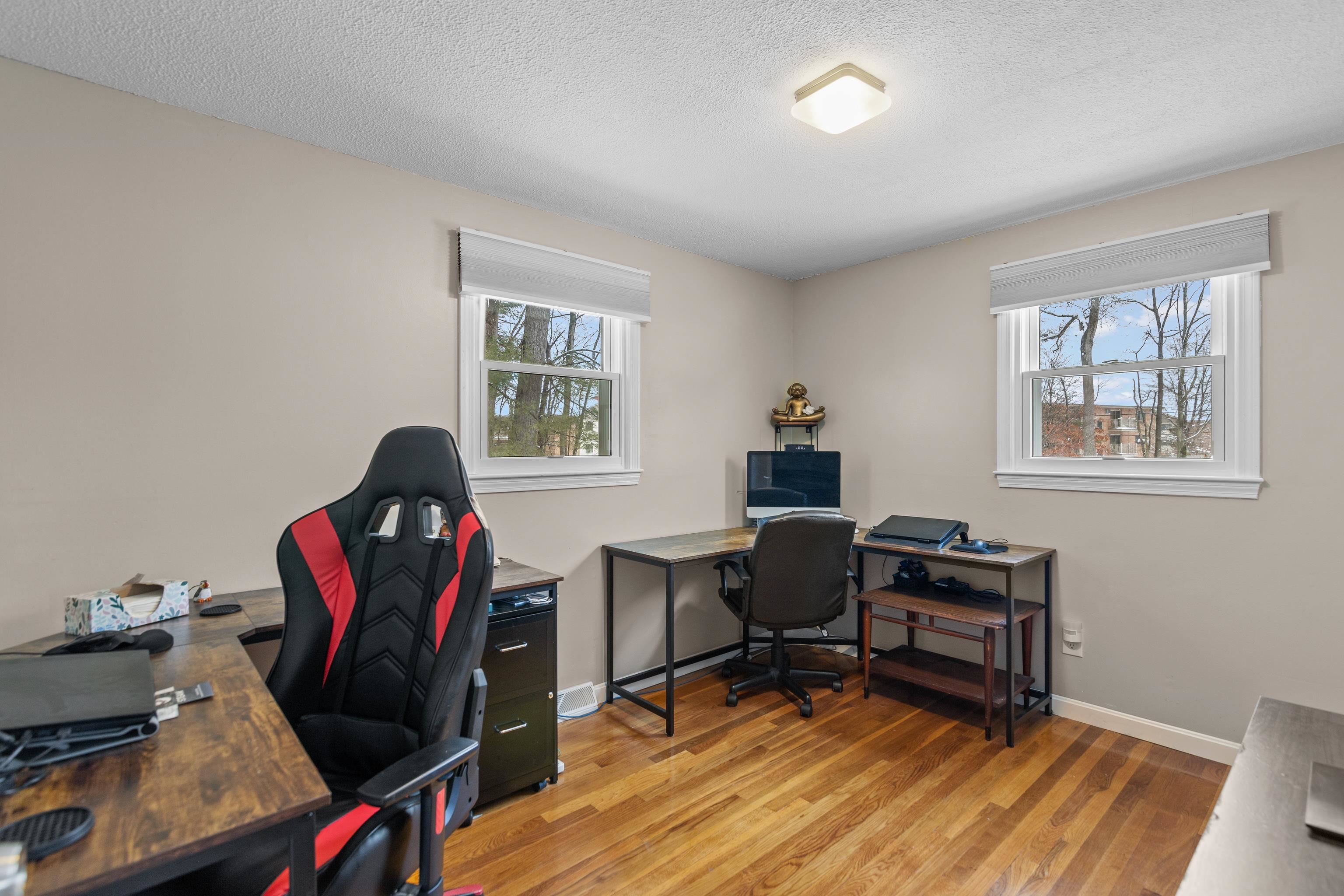 38 Cambridge Road Nashua, NH 03062 - Photo 17 of 32