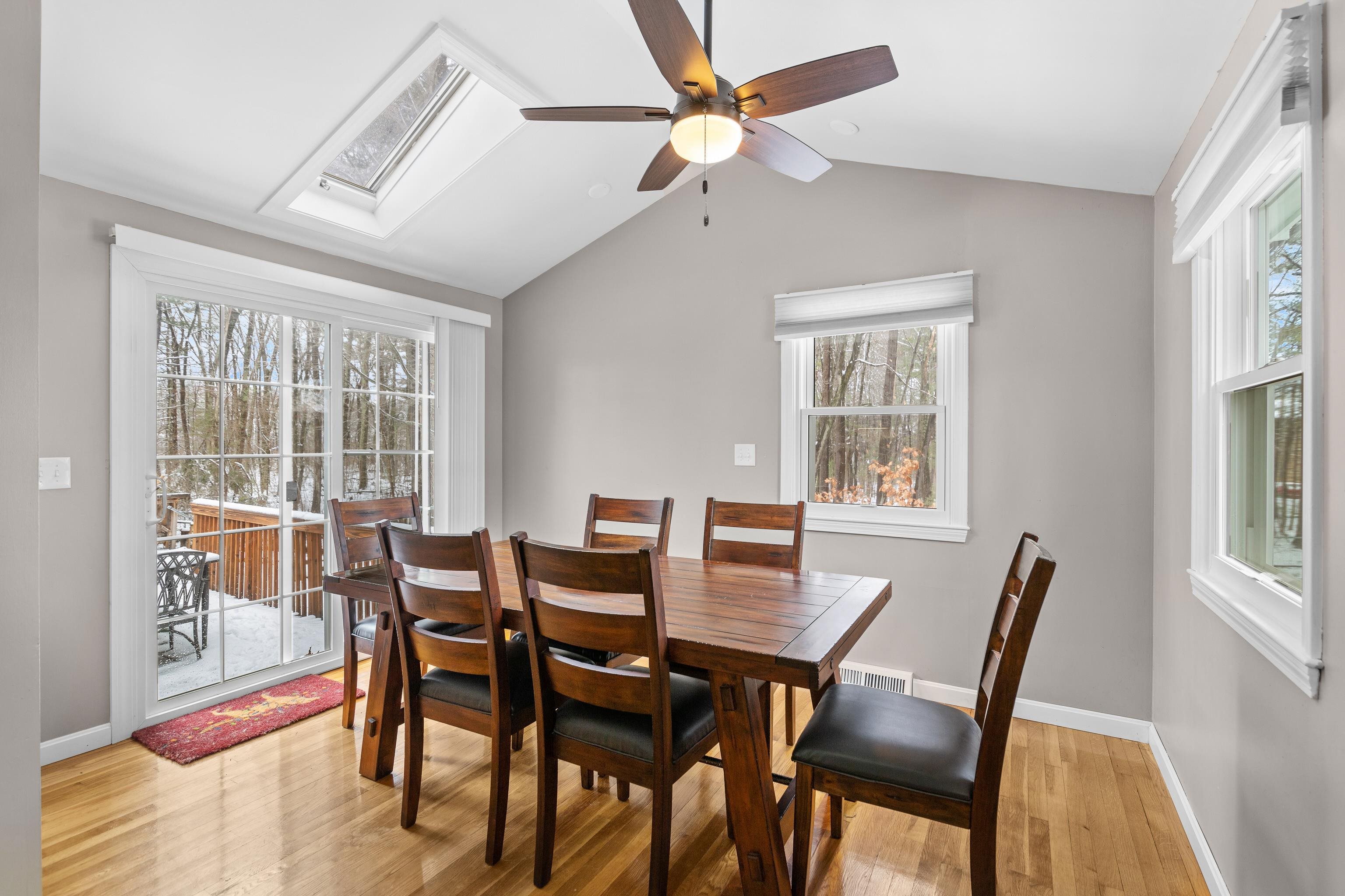 38 Cambridge Road Nashua, NH 03062 - Photo 9 of 32