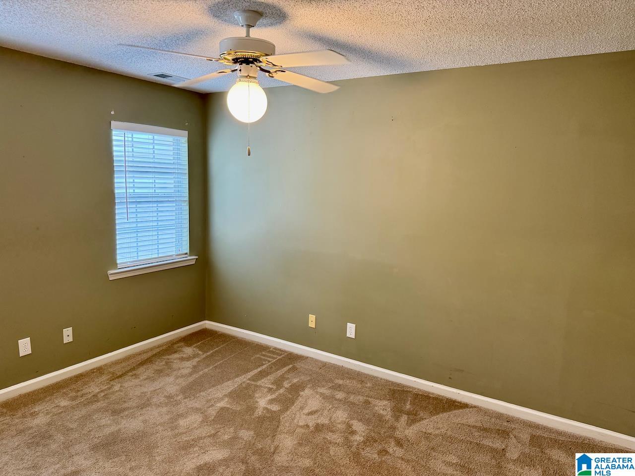 137 Canyon Place Pelham, AL 35124 - Photo 17 of 34