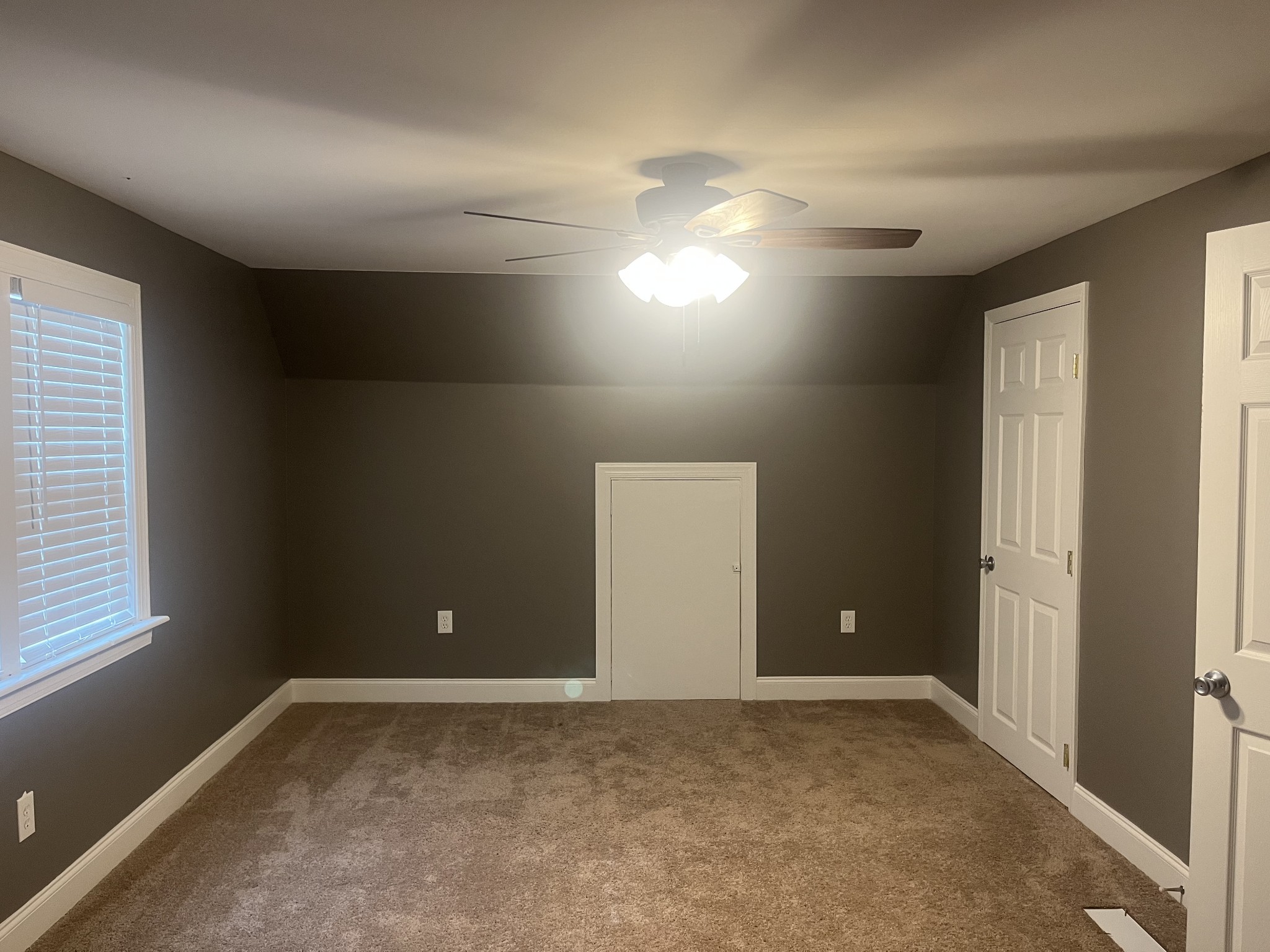 107 West Songer Street Waynesboro, TN 38485 - Photo 22 of 26 a view of an empty room