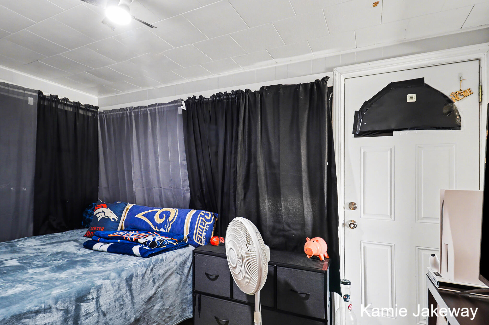 1045 Alderman Street Belding, MI 48809 - Photo 12 of 22 Front Porch