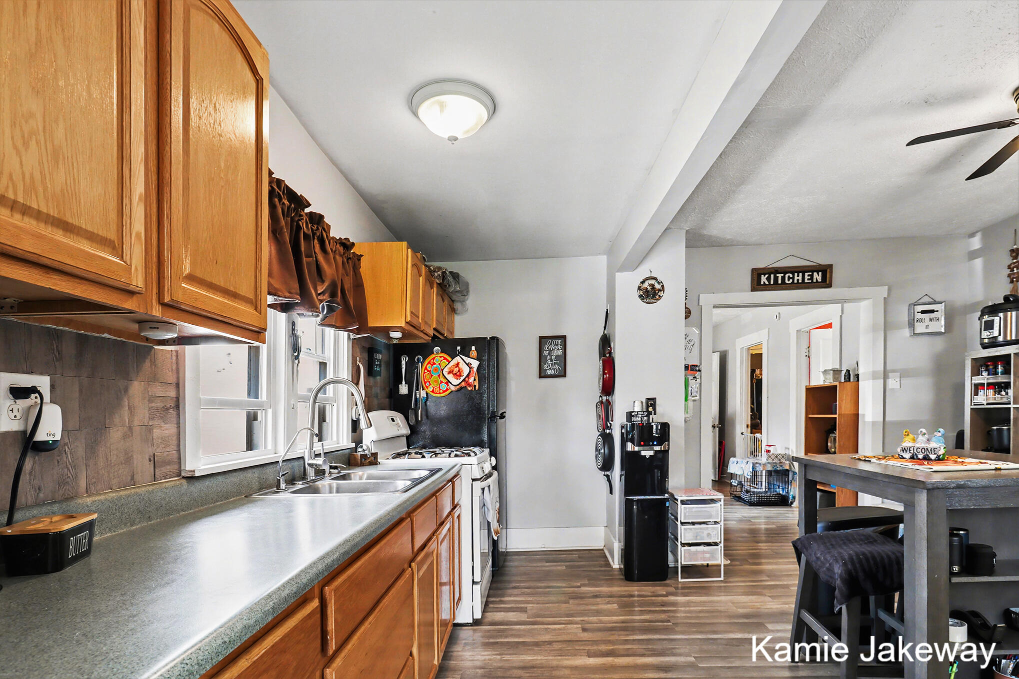 1045 Alderman Street Belding, MI 48809 - Photo 7 of 22 IMG_5559