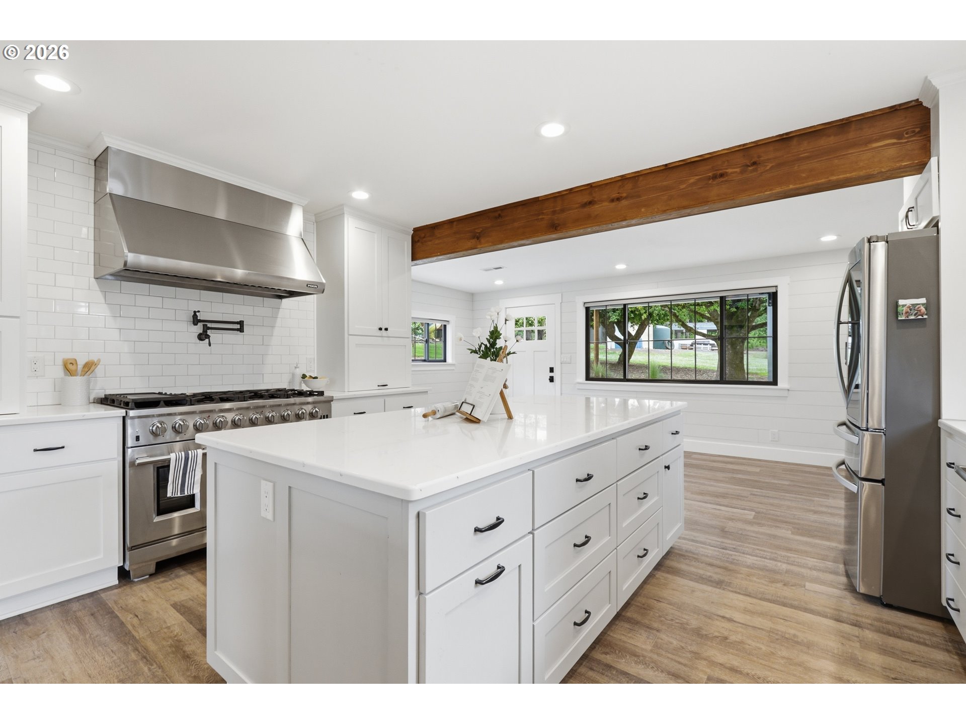 5801 Northeast Abbey Road Carlton, OR 97111 - Photo 13 of 48
