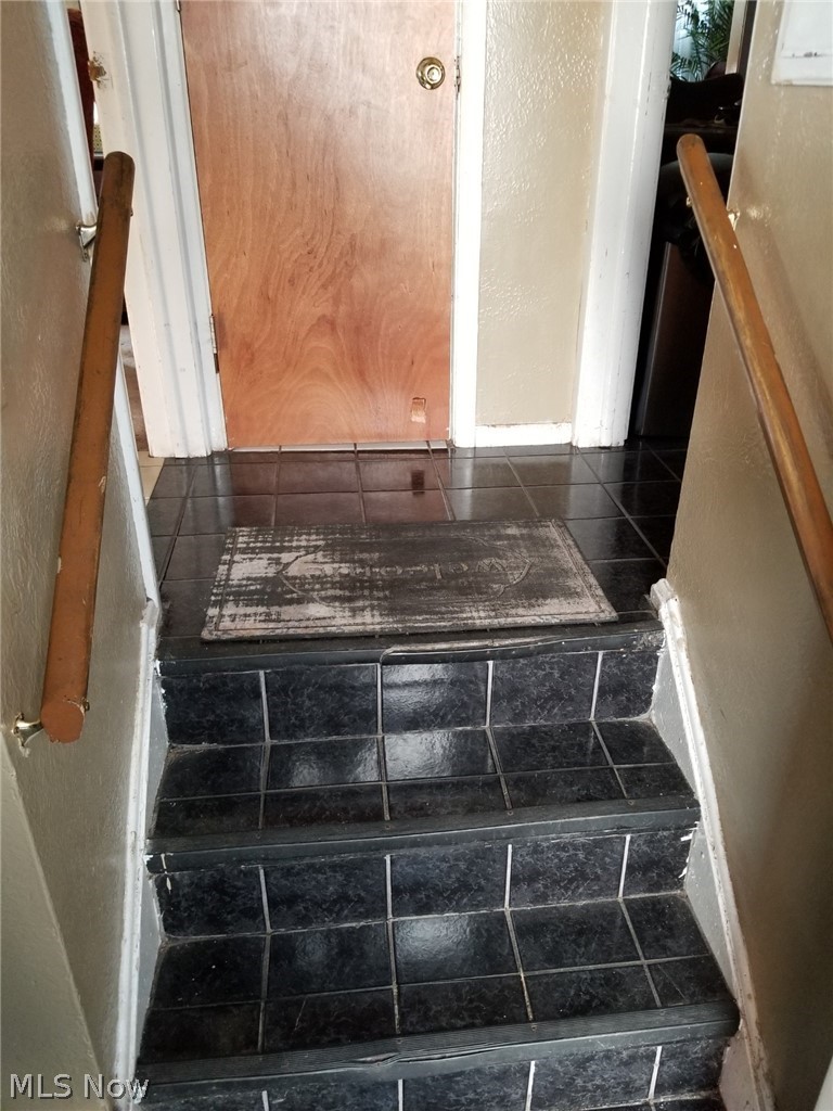 3079 Becket Road Cleveland, OH 44120 - Photo 28 of 28