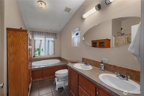 $379,950 | 20 North Olympic Avenue, Hoodsport, WA 98548