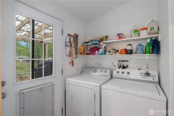 $379,950 | 20 North Olympic Avenue, Hoodsport, WA 98548