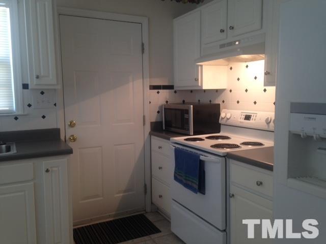 1605 Friendly Road Dunn, NC 28334 - Photo 12 of 14 Gallery Image 12