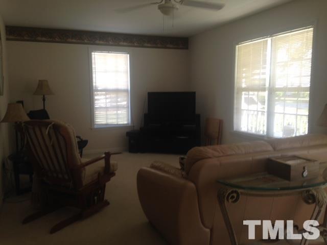 1605 Friendly Road Dunn, NC 28334 - Photo 8 of 14 Gallery Image 8