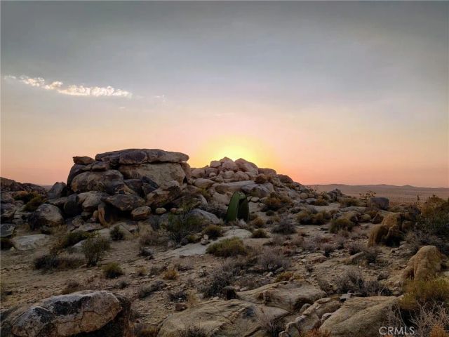 a view of a large building