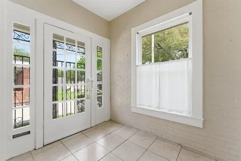 $178,500 | 824 Cleveland Street, Lake Charles, LA 70601