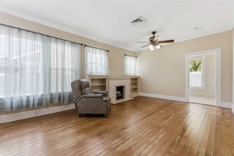 $178,500 | 824 Cleveland Street, Lake Charles, LA 70601