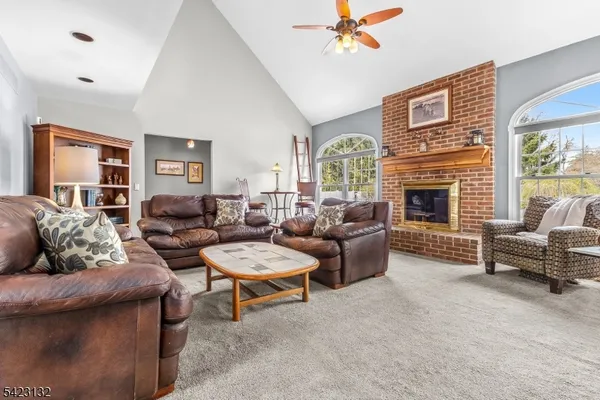 $895,000 | 13 Wilson Way, Ringoes, NJ 08551