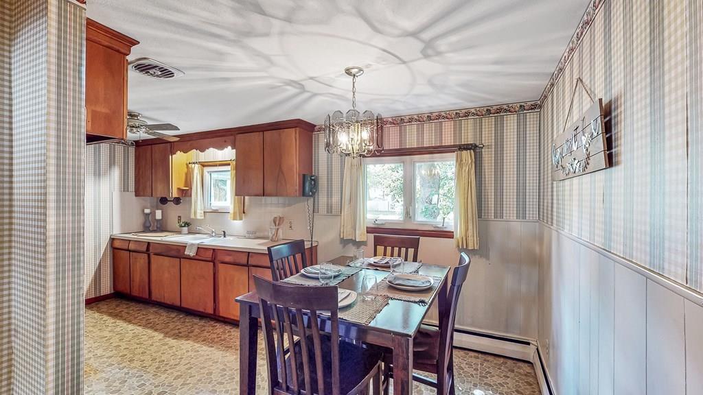 228 Drexel Street Springfield, MA 01104 - Photo 2 of 33 Gallery Image 2