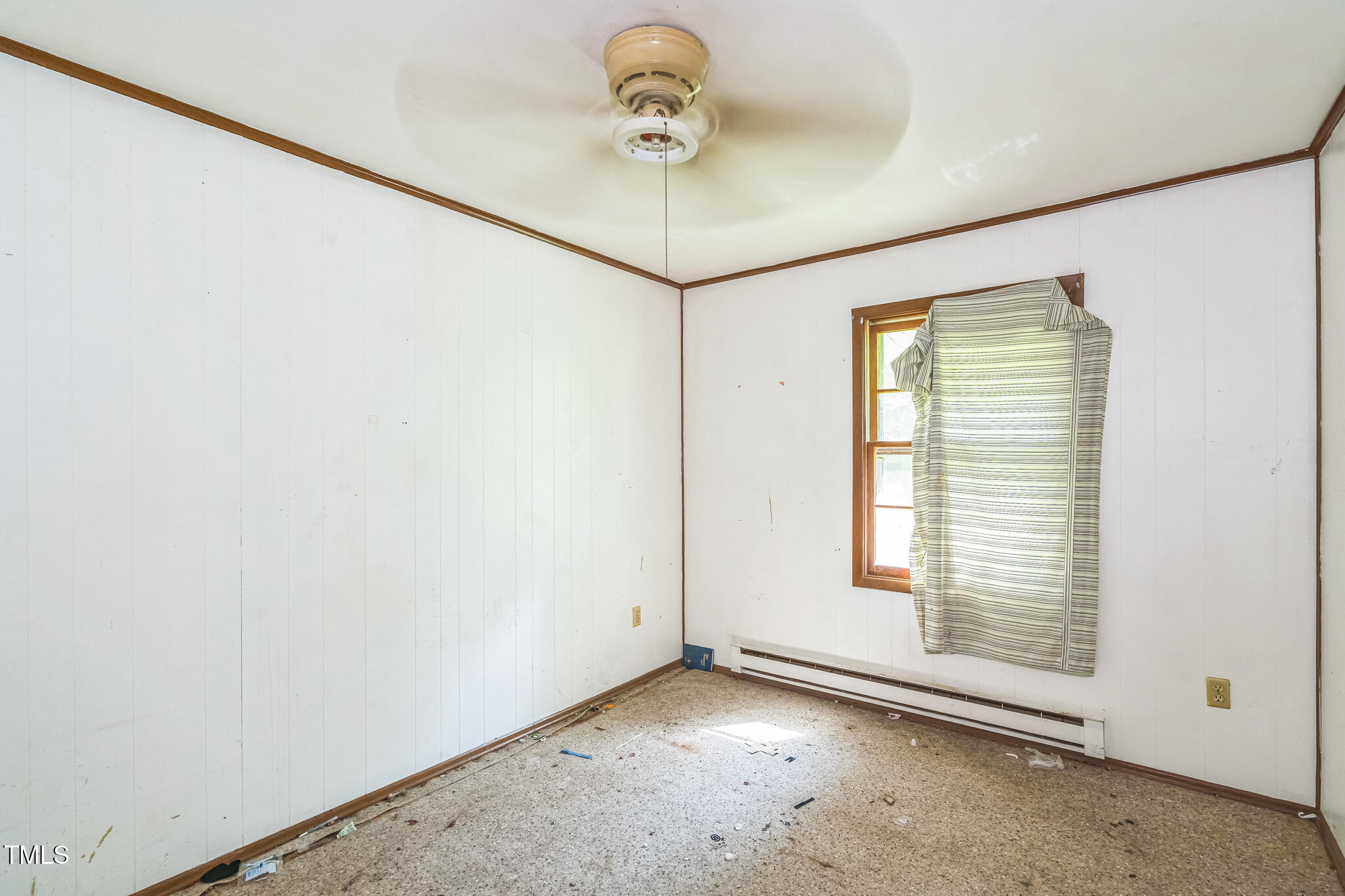 1141 Morgan Road Henderson, NC 27537 - Photo 12 of 16 original-CD20B00A-6CBC-4C0D-AB18-1B91C56