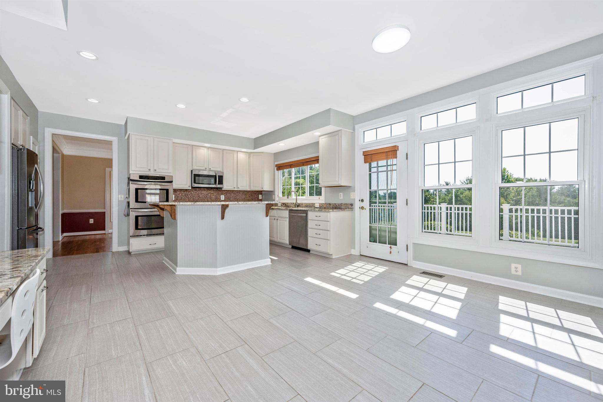 925 Brick Manor Circle Silver Spring, MD 20905 - Photo 15 of 50