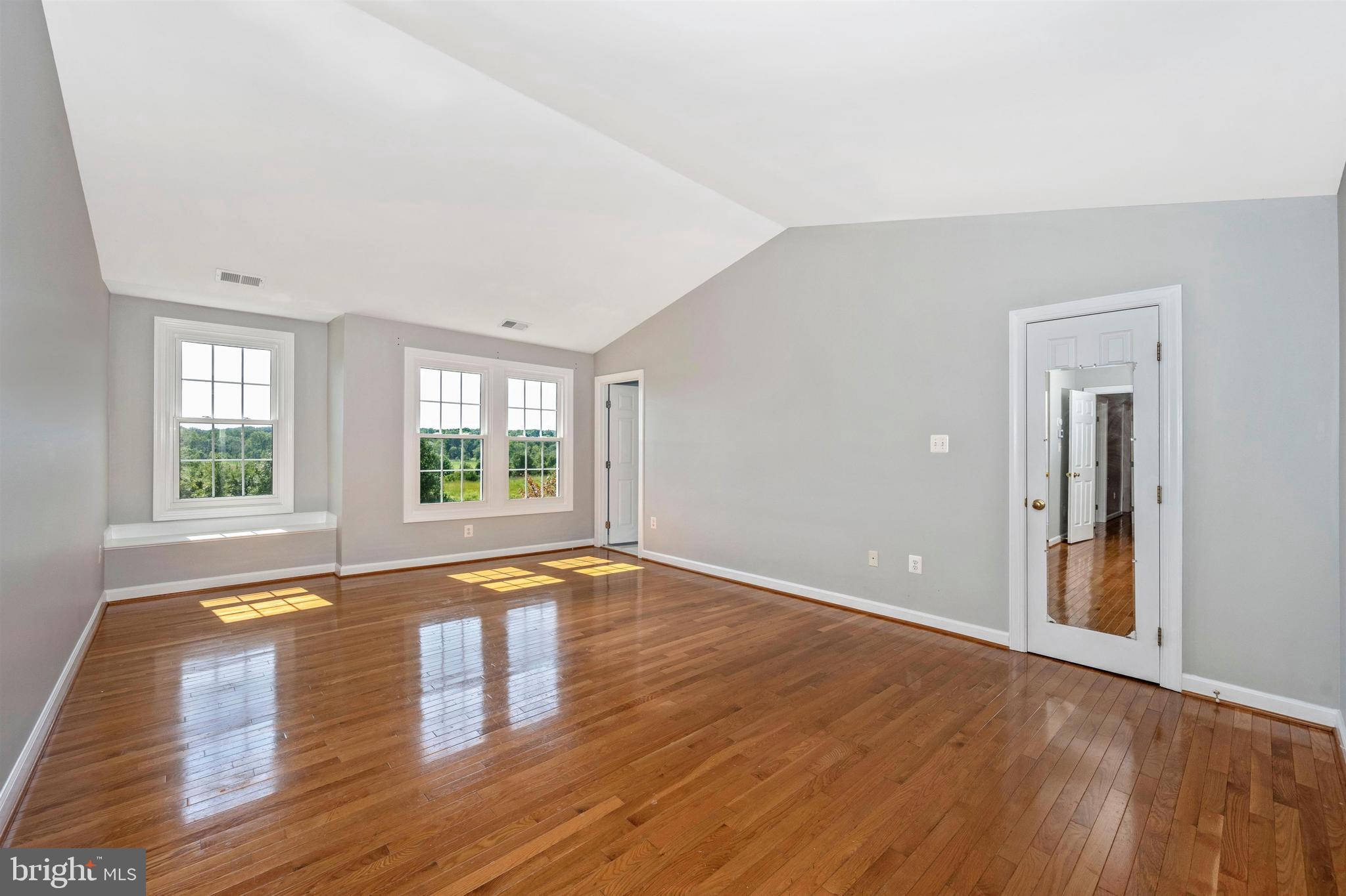 925 Brick Manor Circle Silver Spring, MD 20905 - Photo 20 of 50