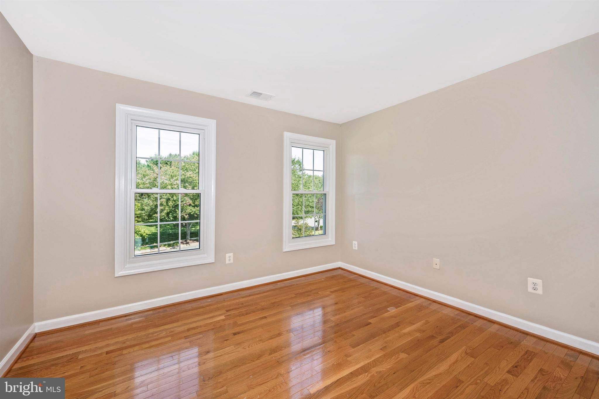 925 Brick Manor Circle Silver Spring, MD 20905 - Photo 22 of 50