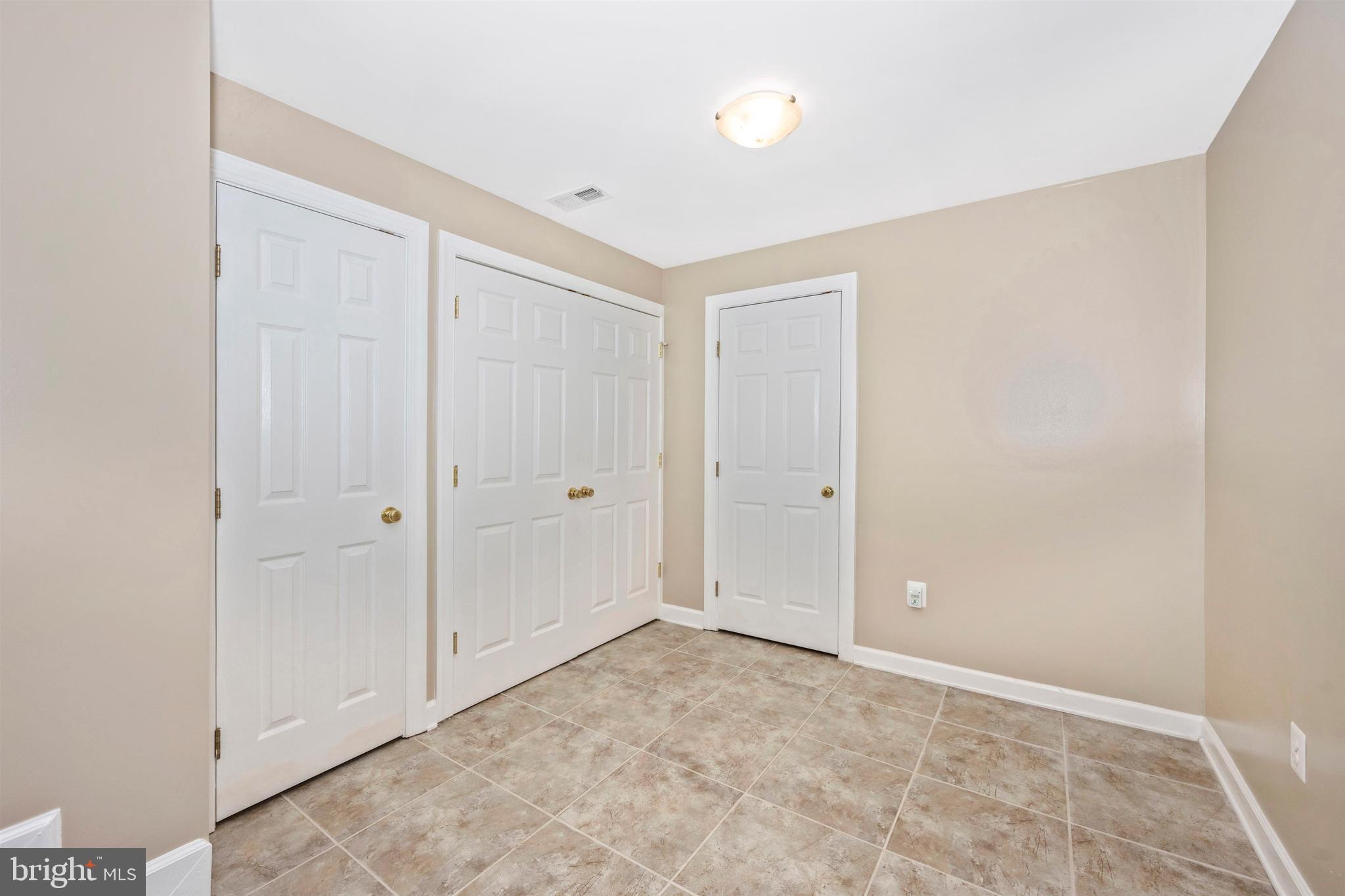 925 Brick Manor Circle Silver Spring, MD 20905 - Photo 34 of 50