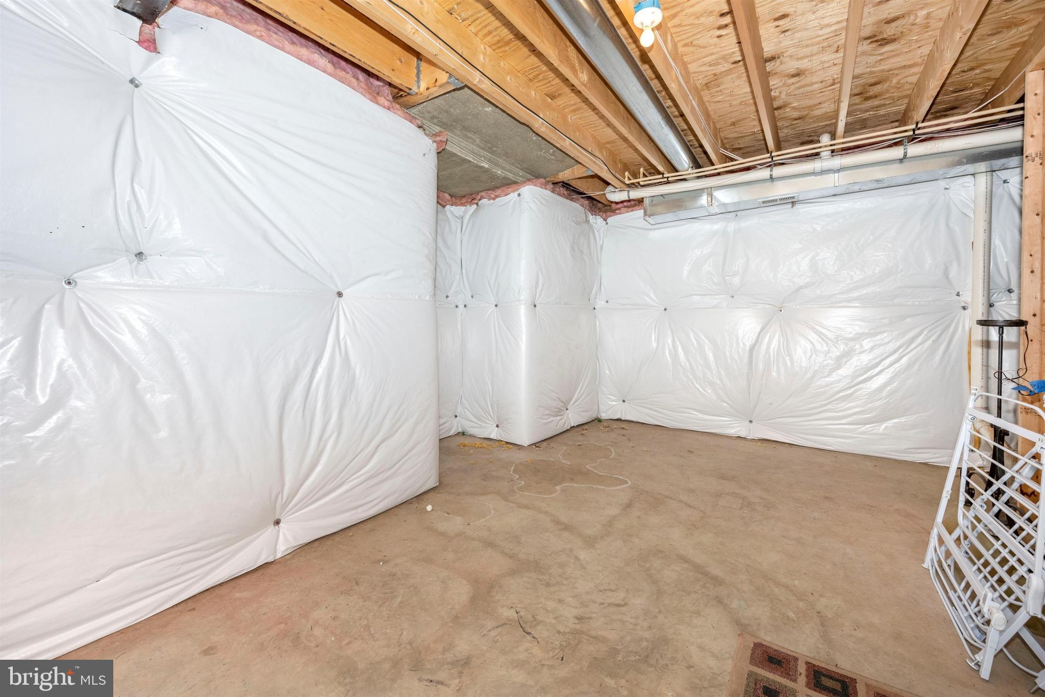 925 Brick Manor Circle Silver Spring, MD 20905 - Photo 37 of 50