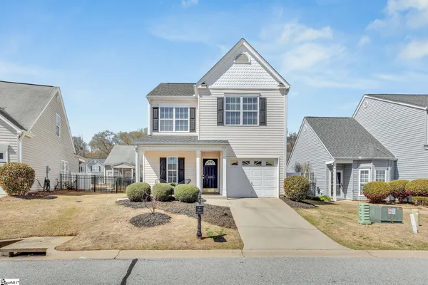 $269,000 | 105 Pin Oak Court, Easley, SC 29642