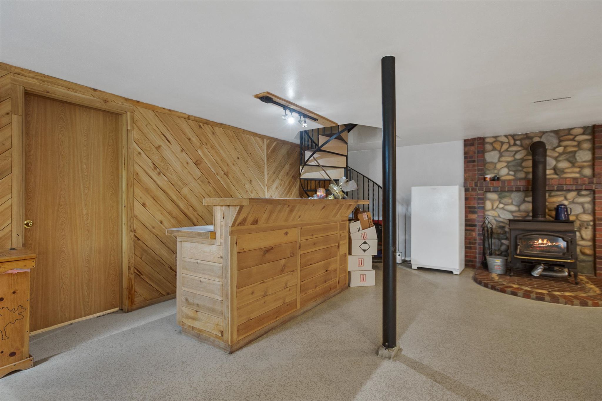 39222 North Elk Chattaroy Road Elk, WA 99009 - Photo 12 of 24 Gallery Image 12
