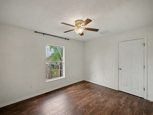 $2,800 | 2674 Southeast Melaleuca Boulevard, Port St. Lucie, FL 34952