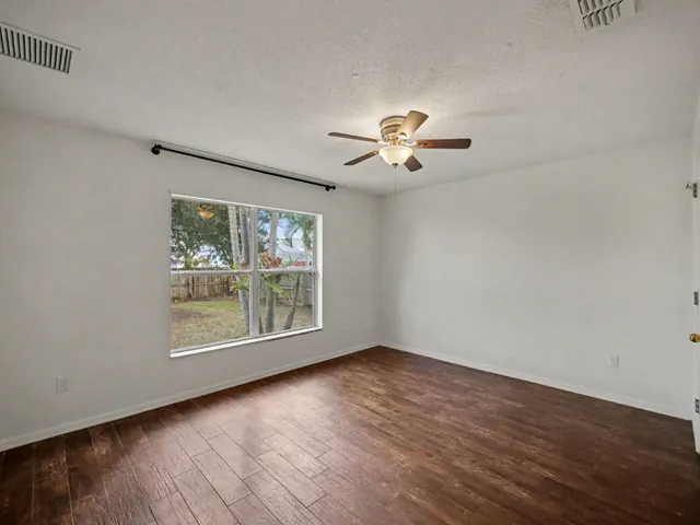 $2,800 | 2674 Southeast Melaleuca Boulevard, Port St. Lucie, FL 34952