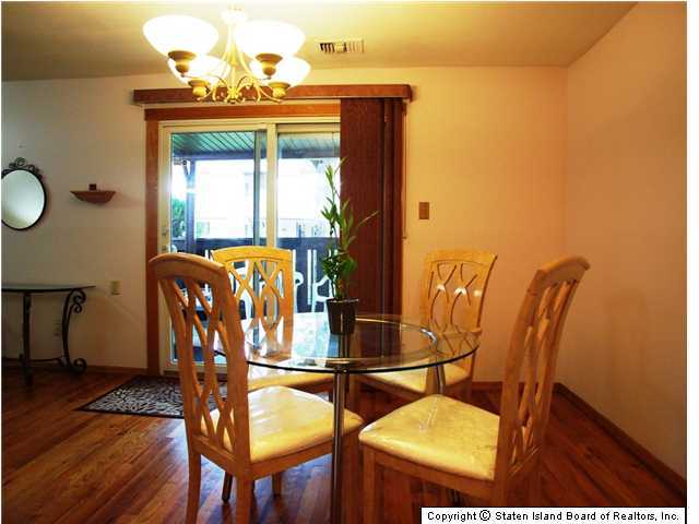 112 Timber Ridge Drive Staten Island, NY 10306 - Photo 7 of 20 Additional Photo