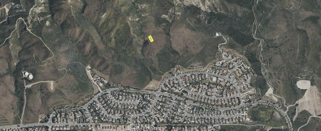 125 Fern Drive Simi Valley, CA 93063 - Photo 13 of 13 a bathroom with a shower