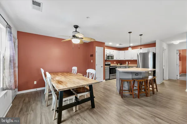 $295,000 | 11423 Manklin Creek Road, Unit 1, Ocean Pines, MD 21811