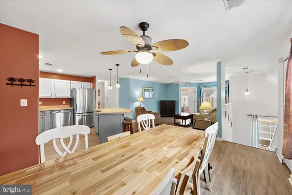 $295,000 | 11423 Manklin Creek Road, Unit 1, Ocean Pines, MD 21811