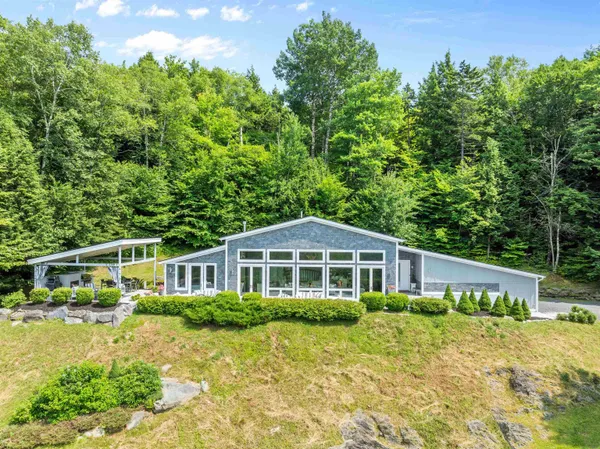 $2,250,000 | 458 Old Farm Road, Stowe, VT 05672